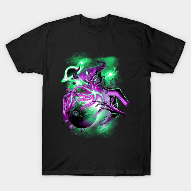 space invader T-Shirt by iqbalgarint